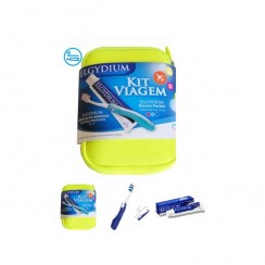 Kit de viaje Elgydium Dentifrica 38 Pasta + Cepillo de dientes mediano