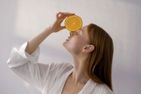 3 benefícios da Vitamina C para a acne